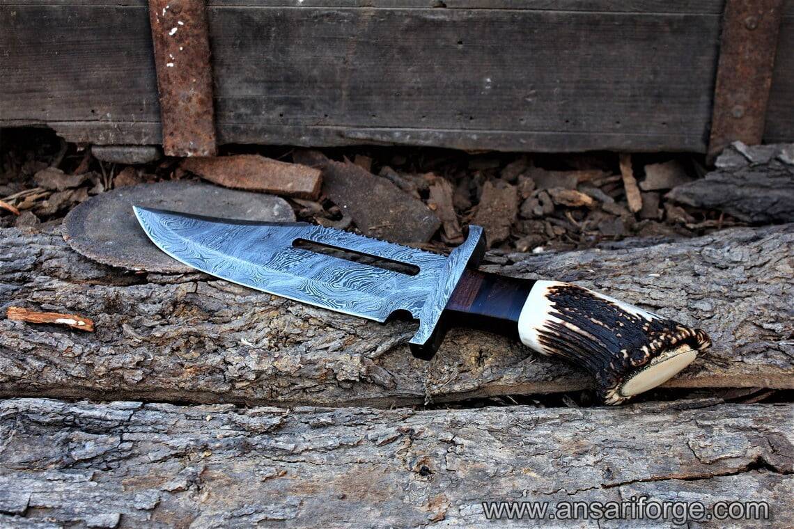 Damascus steel beautiful handmade hunting Bowie Knife