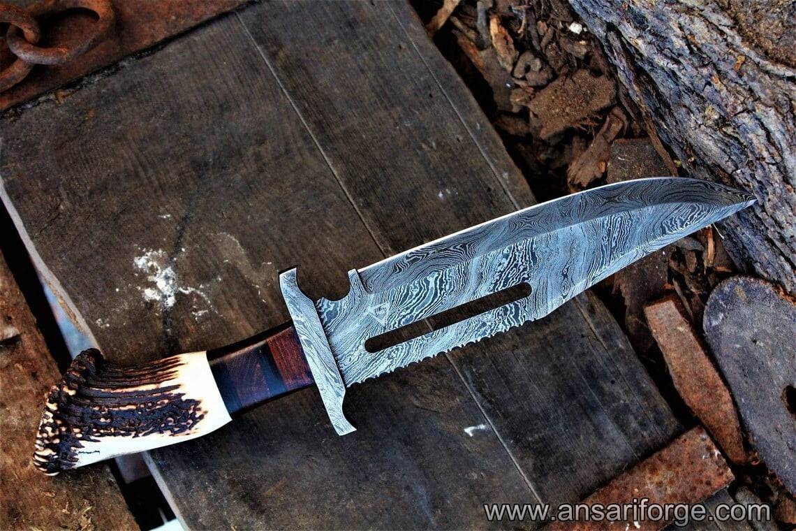 Damascus steel beautiful handmade hunting Bowie Knife