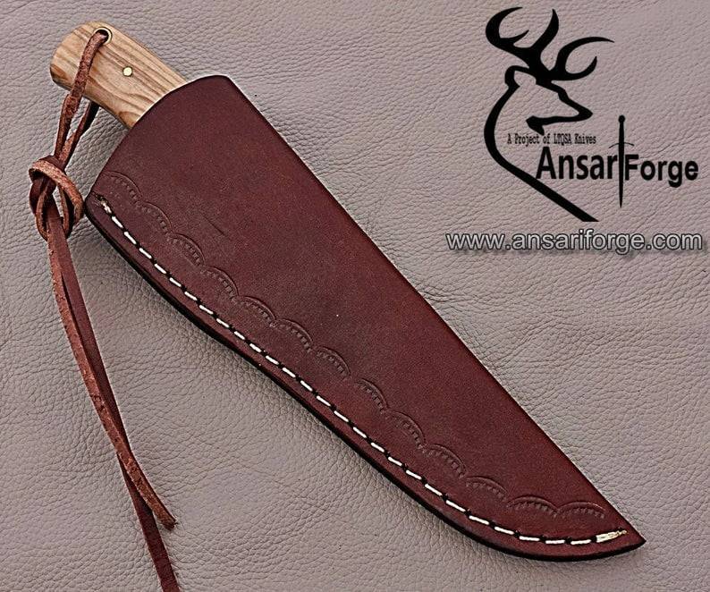 Damascus steel flint knapped beautiful hunting knife skinner
