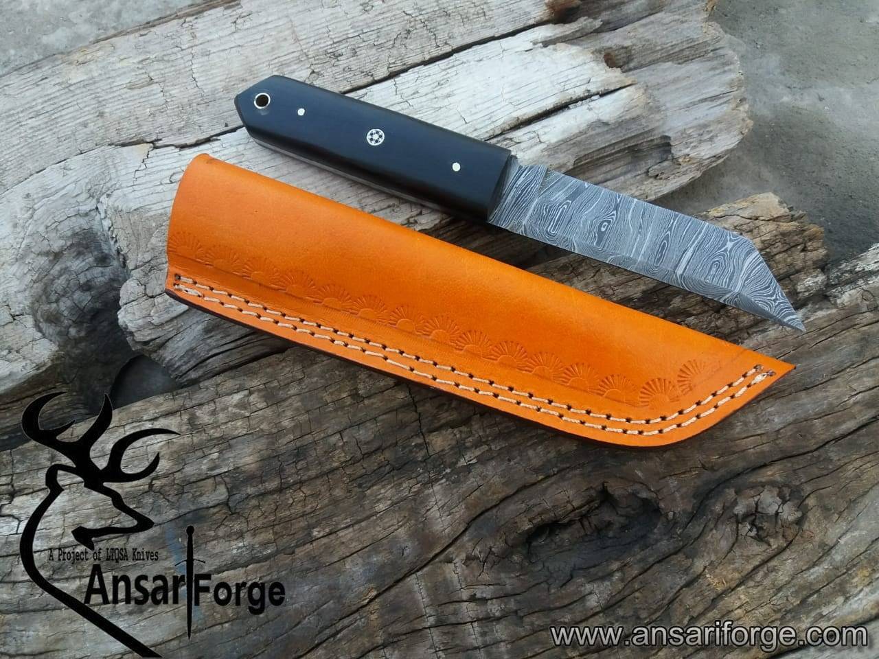 Damascus steel handmade Tanto blade hunting knife
