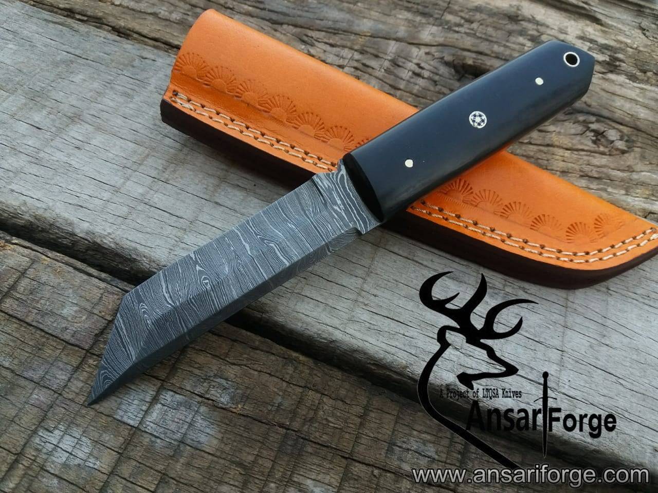 Damascus steel handmade Tanto blade hunting knife