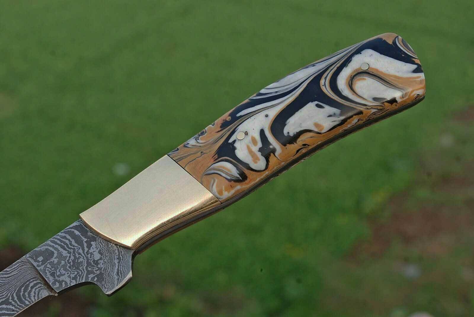 Damascus steel fillet knife with leather sheath