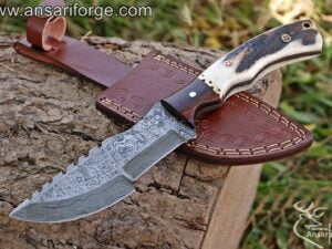 Custom handmade forged Damascus steel Hunting Tracker Knife