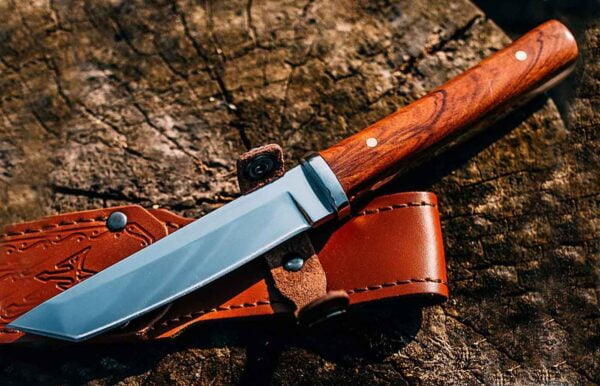 Custom made 420J2 tool steel Tanto hunting knife