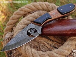Custom Made Damascus Hunting Knife, Deer Skinning Knife , gift