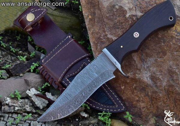 Handmade Damascus Steel Hunting Knife 11 inches Long Survival Knives With Sheath