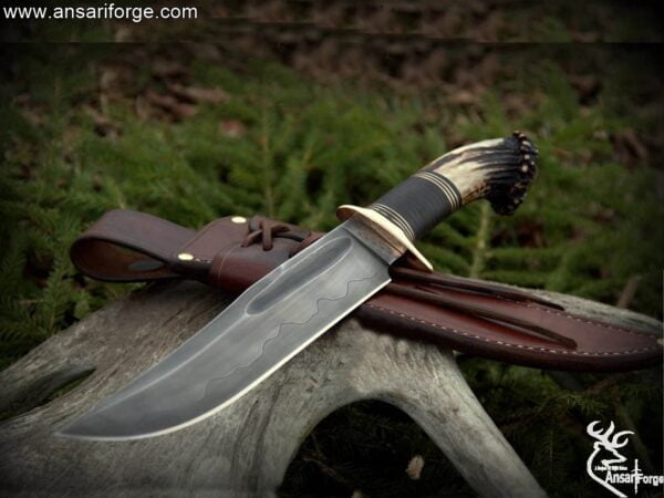 Custom Handmade 5160 Steel Hamon Blade Bowie Knife Stag Hon Handle Hunting Knife With Sheath