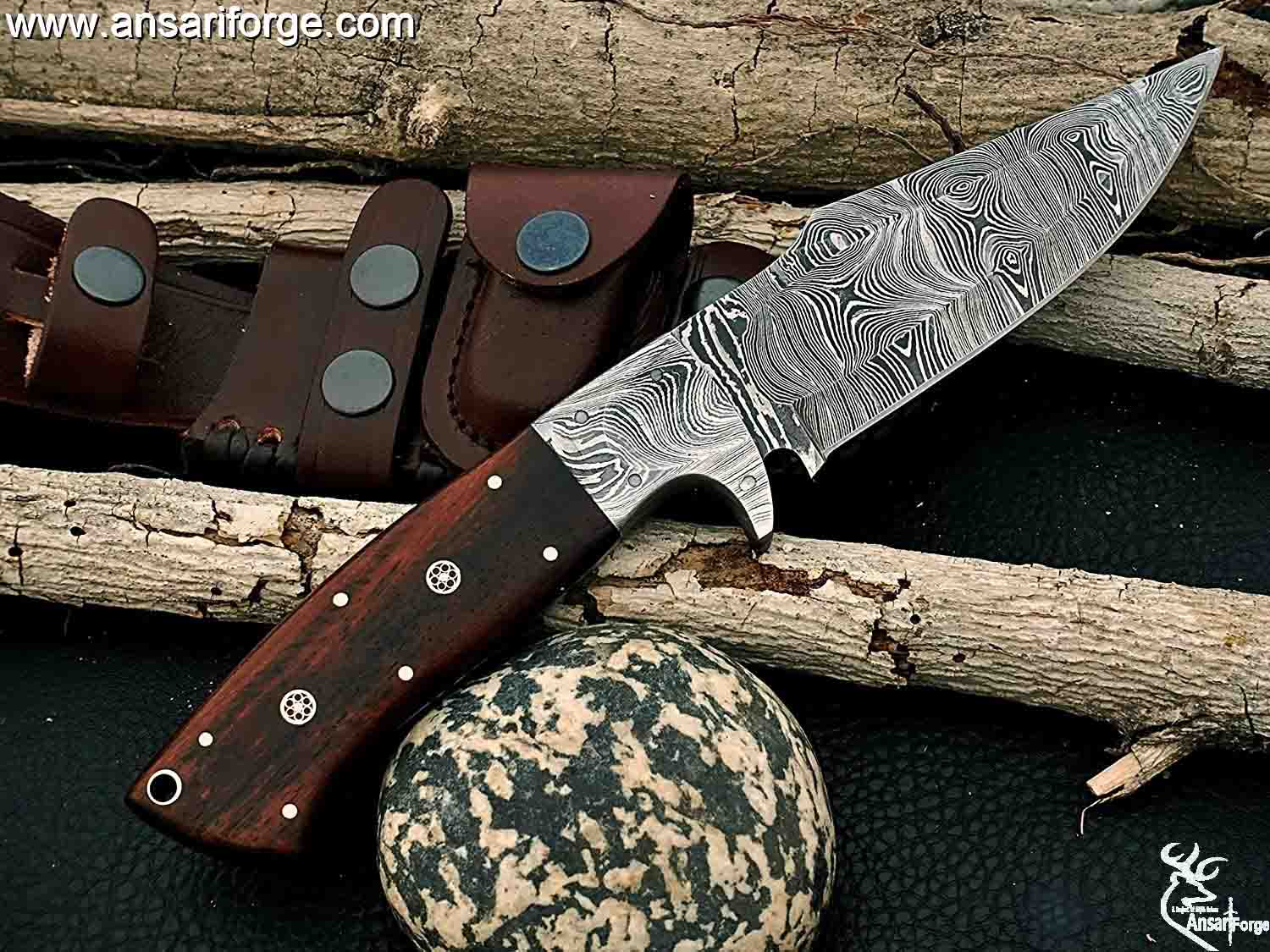 Handmade Damascus Fixed Blade Knife with Rosewood Handle - Survival,  Tactical and Camping - Damascus Steel Knife - Damascus Hunting Knife with  Right Hand Cross Draw Leather Sheath