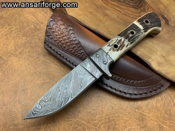 Custom Handmade Forged Damascus Steel Hunting Knife Stag Handle And Leather Sheath